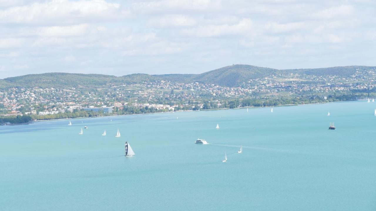Familia Camping Balaton Hotel Balatonoszod Exterior photo